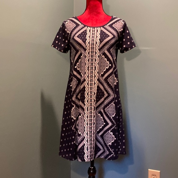 Allison Brittney Dresses & Skirts - Allison Brittney Navy and White T-shirt Dress Size Small